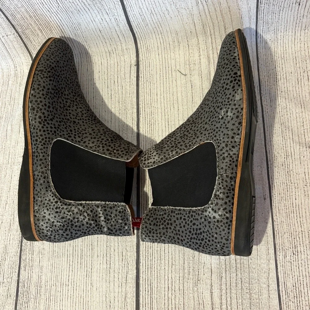 Rollie‎ Nation Gray Leopard Print Suede Chelsea Boots Women's European Size 41